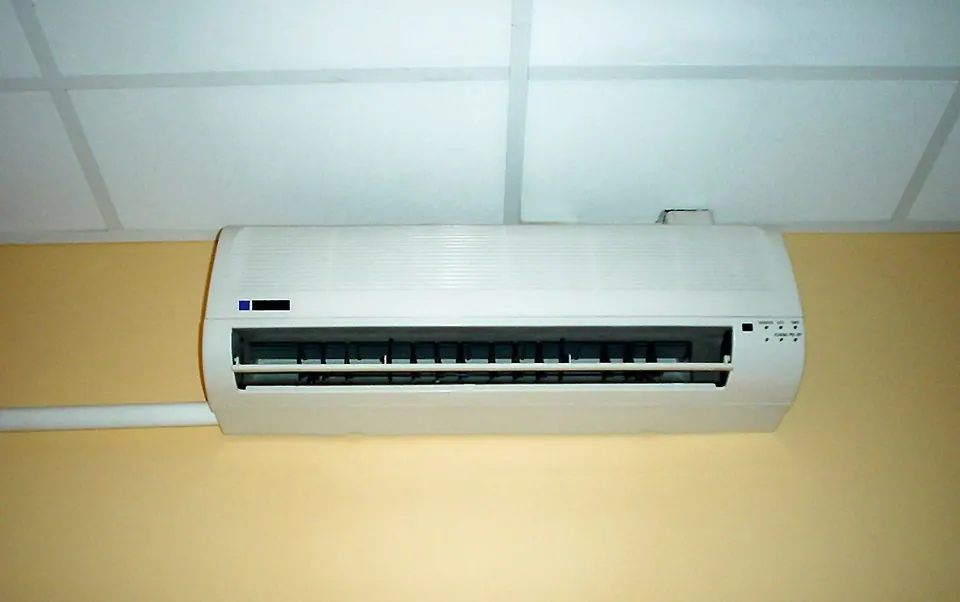 Aircon System Reprocess by an Ayos Lamig technician